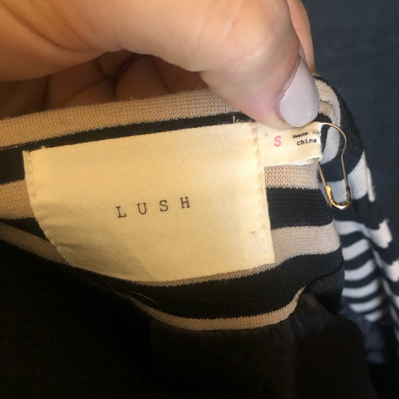 NWOT Lush Striped Fitted Double Breasted Blazer - Picture 4 of 4